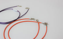 Load image into Gallery viewer, 5pc Variety Set of Detachable Mask Holders Necklaces with a Magnet Breakaway
